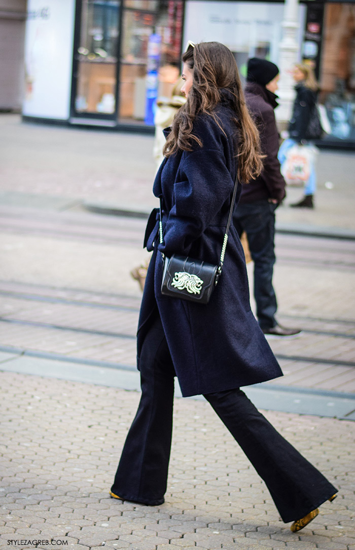 zagreb street style ulična moda trapezice kako nositi trapezice i navy duži kaput