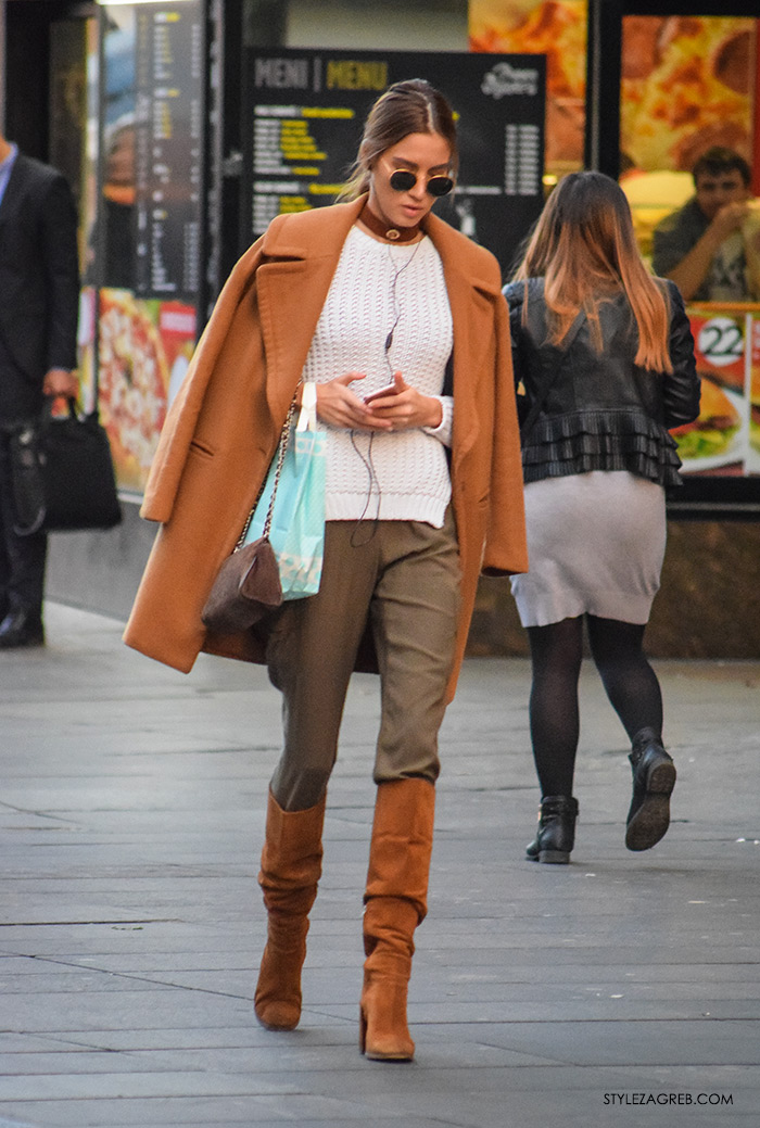 Model Lućana Mirko, kombinacija kaput i visoke čizme boje karamela, choker s privjeskom,kaputi moda zima 2016 Street Style Zagreb, jednostavni jesenski styling