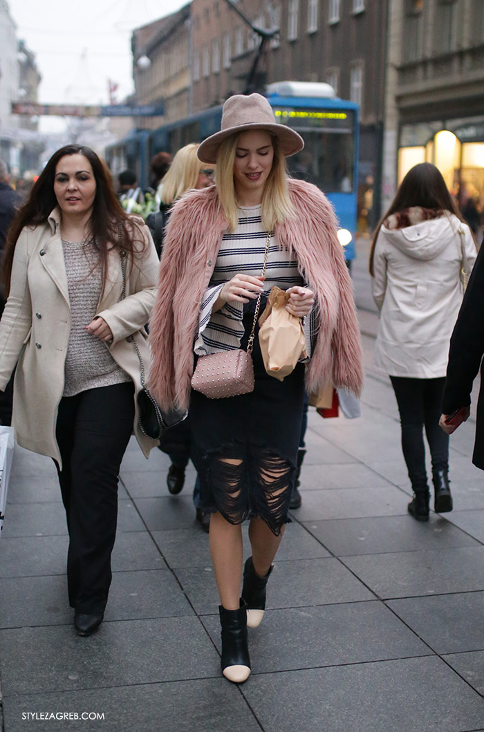 Bundice street style Zagreb ženska moda zima 2017, new faux fur coats and how fashion blogger wear them, stylish womens fashion, winter fashion 2017, Bundice: Kakvi modeli i krojevi se nose u Zagrebu, bundice od umjetnog krzna, roza crna zelena bundica vintage look kako kombinirati, novo Antonella Bačić Instagram