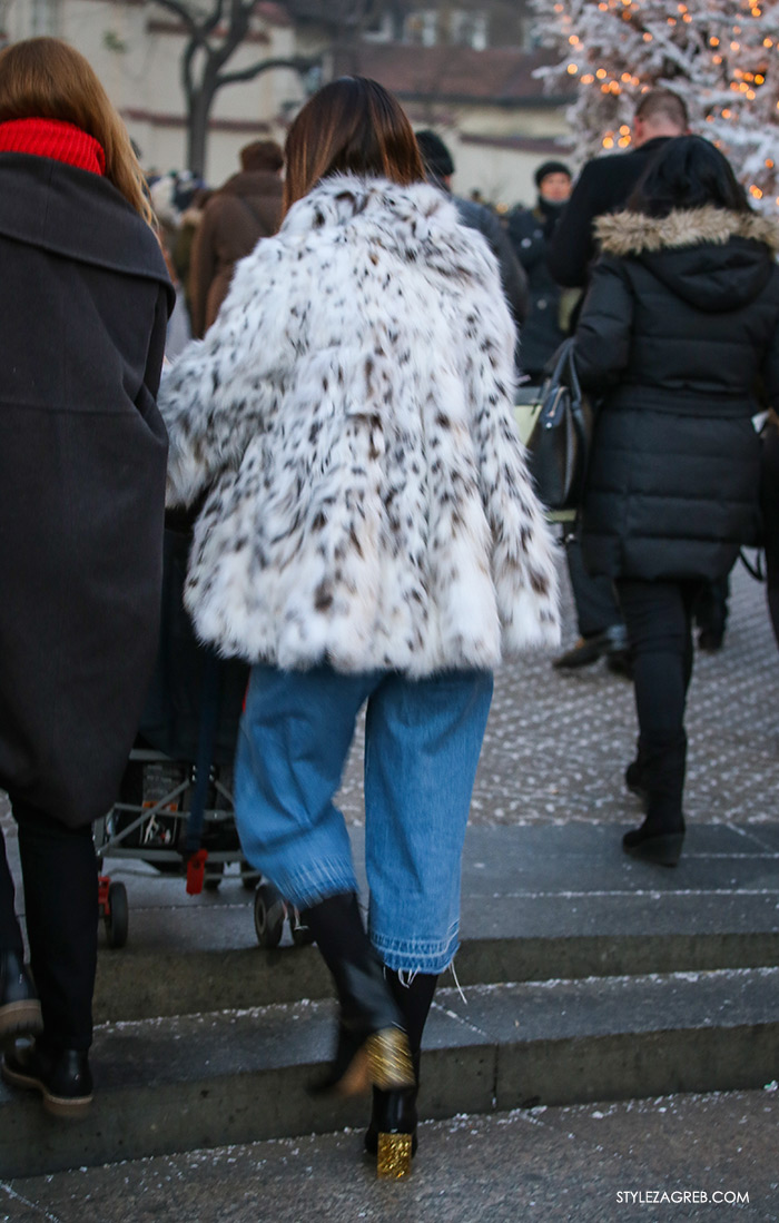 women's winter fashion what to wear street style how to wear white fur coat and denim culottes with ankle boots with block heel, stylish mother 