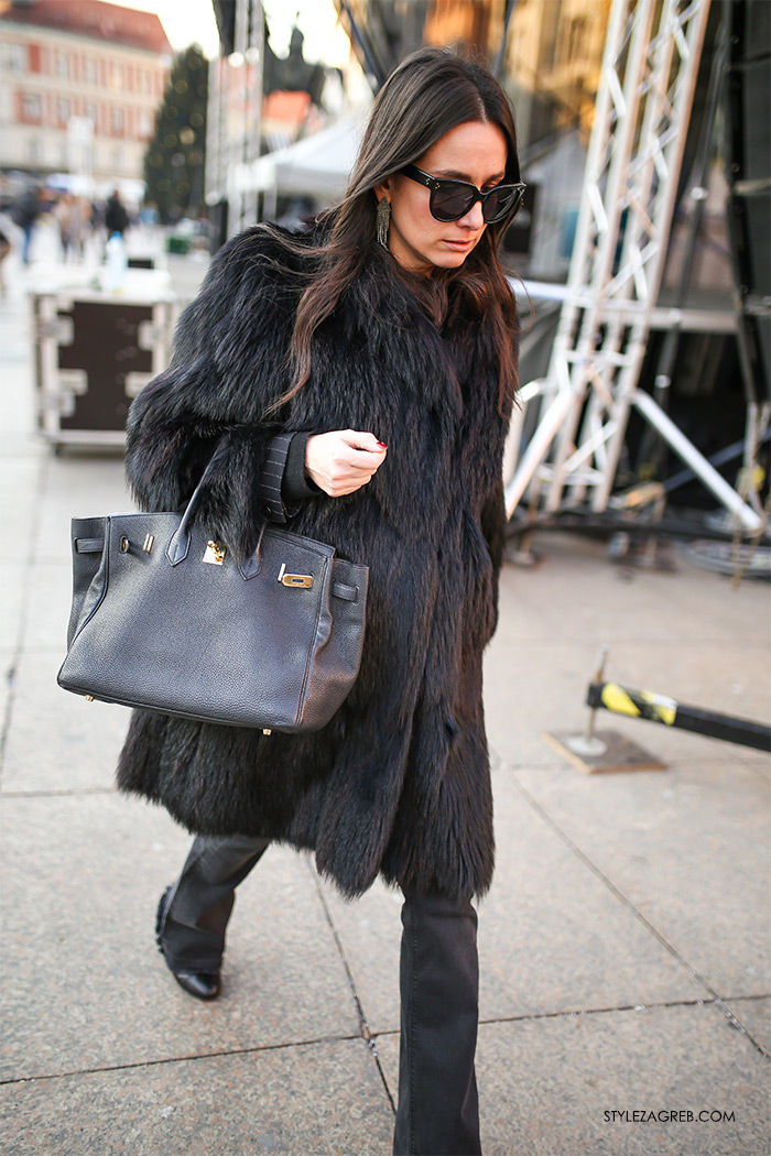 fashinistas fashion street fashion, modni dodaci moda bundica od umjetnog krzna gdje kupiti, zagreb hrvatska street style croatia faux fur coat latest image Daniela Gajski Instagram crna bundica do koljena