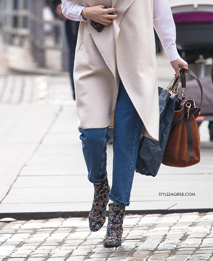 Anamaria Šebetovsky Instagram - Cvjetaste gležnjače - veliki proljetni trend, Style Zagreb, street style Zagreb Croatia how to wear flower ankle boots white shirt and jeans