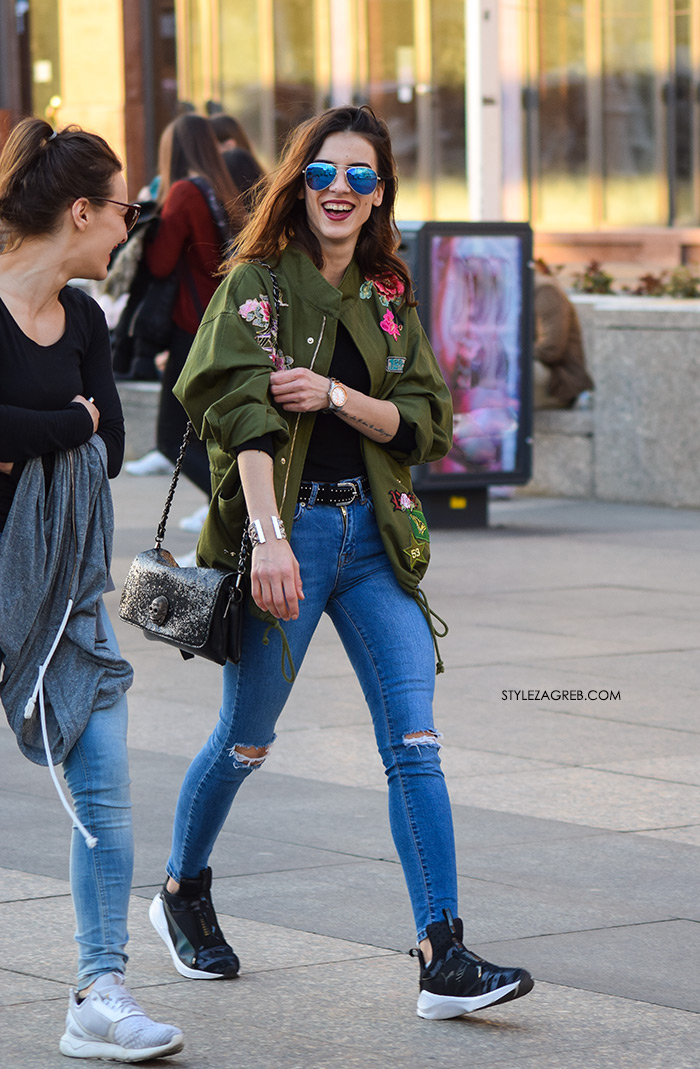 street style Zagreb Hrvatska spring fashion hr Croatia Zara zelena jakna ruže aplikacije metalik naočale lijepa žena hr ulična moda najnovije slike špica 