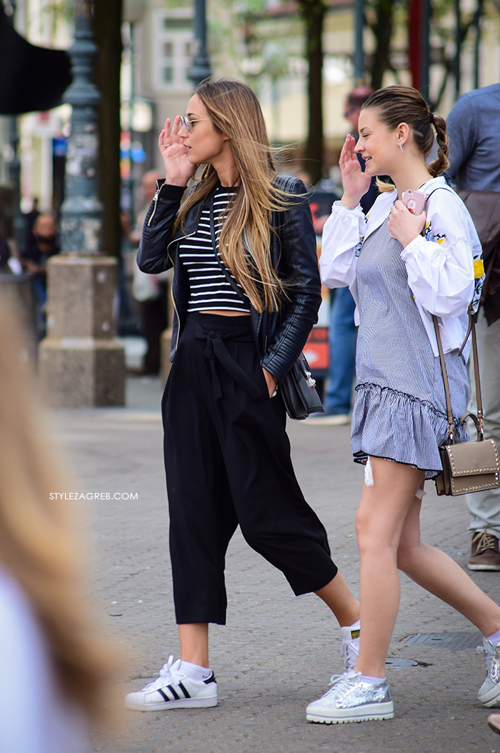 zagrebačka špica proljetna moda street style styling crne culottes i bijele tenisice 