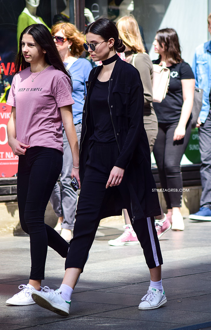 zagrebačka špica street style zagreb chocker bijele tenisice, trenirka hlače