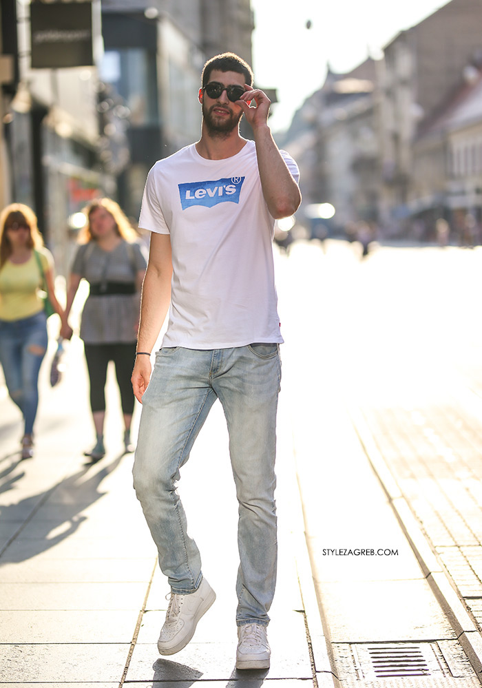 Zgodan pobožan Leon Tomić košarkaš Style Zagreb blagoslivlja pivom