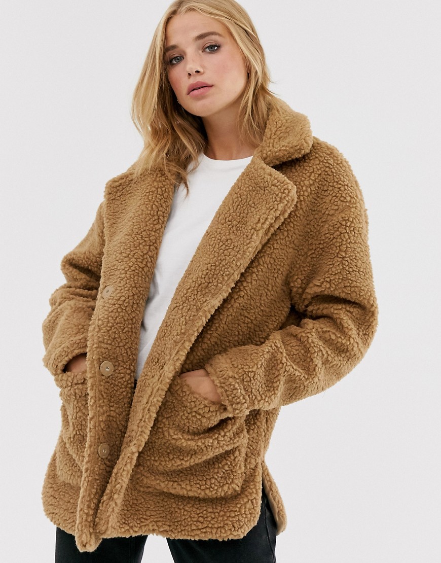 ženska moda zima 2019/2020 street style zagreb špica bunduca gdje kupiti teddy bear coat MaxMara Zara Asos Topshop najnovije špica zagreb