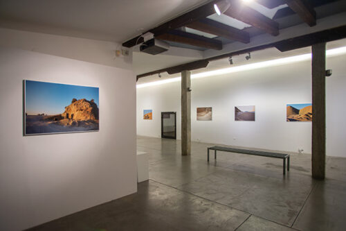 U Galeriji Kranjčar svečano je otvorena izložba fotografkinje Mare Bratoš “Iza Grada”