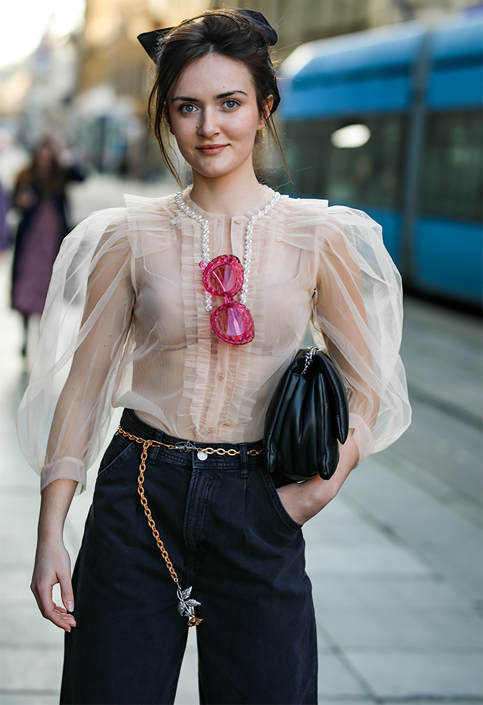 Kreacije Simone Rocha x H&M street style moda na ulicama Zagreba. Isprobali smo, pogledajte! Foto: Ana Josipović i Slavica Josipović, dubrovačke studentice Brigita Siništaj i Magdalena Filipović Srhoj